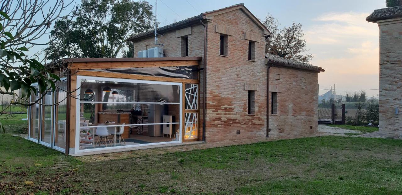 B&B Il Fienile Del Borgo Iesi Exterior photo