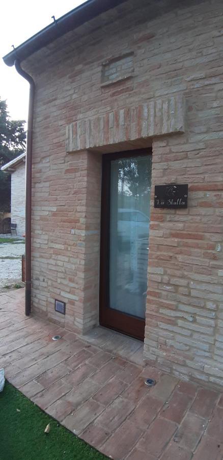 B&B Il Fienile Del Borgo Iesi Exterior photo