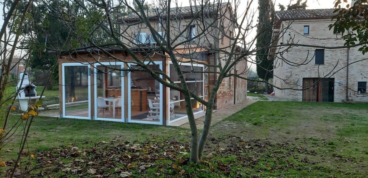 B&B Il Fienile Del Borgo Iesi Exterior photo